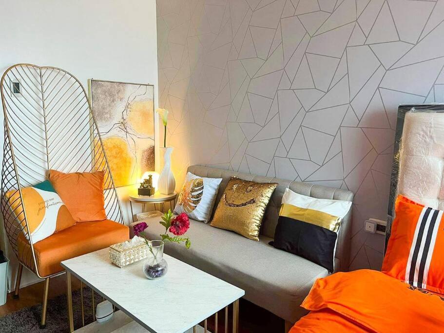 Cozy Studio Unit At Sun Residences Quezon City Ngoại thất bức ảnh