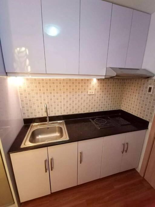 Cozy Studio Unit At Sun Residences Quezon City Ngoại thất bức ảnh
